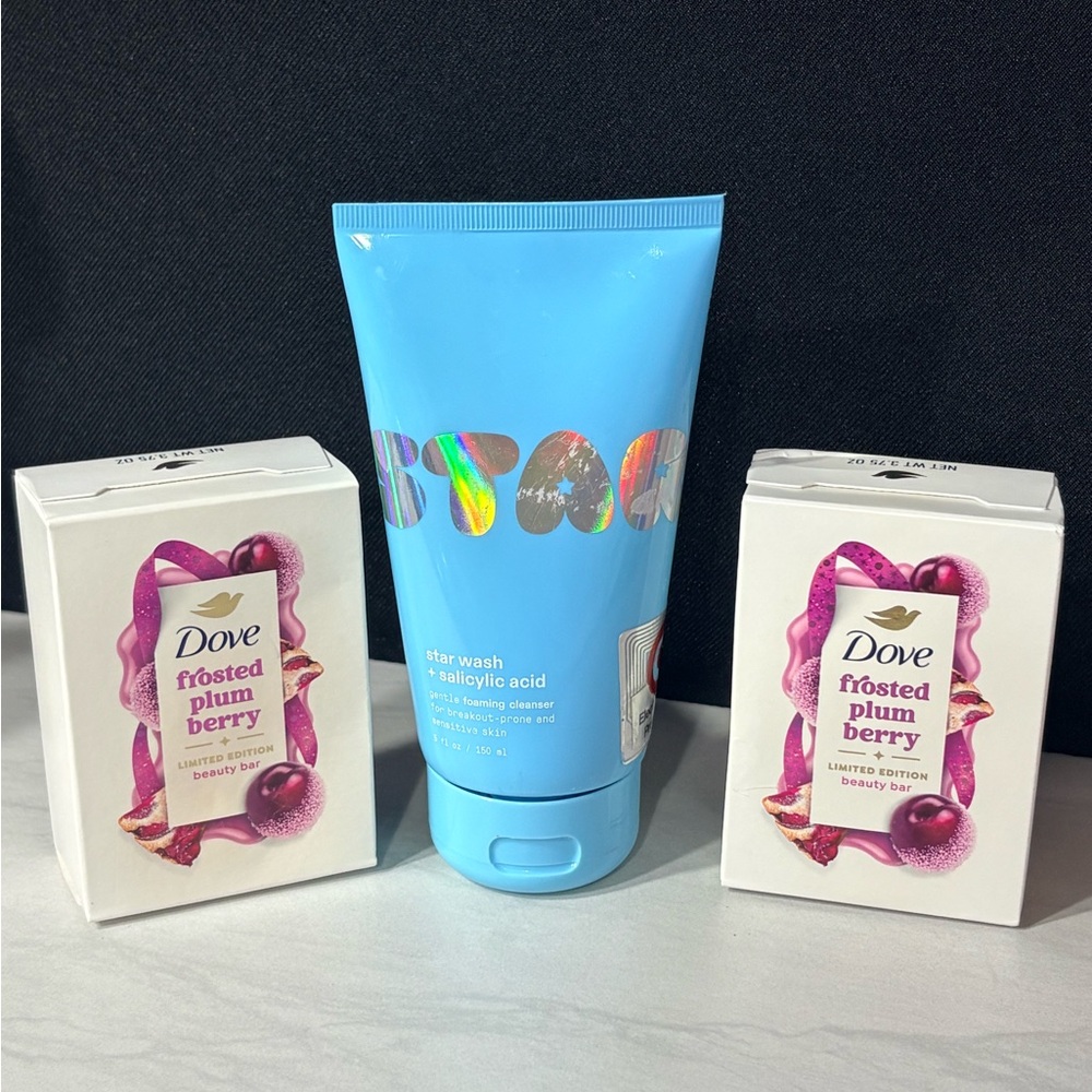 Frosted Plum Berry Soap Set with Blue Star Face Wash